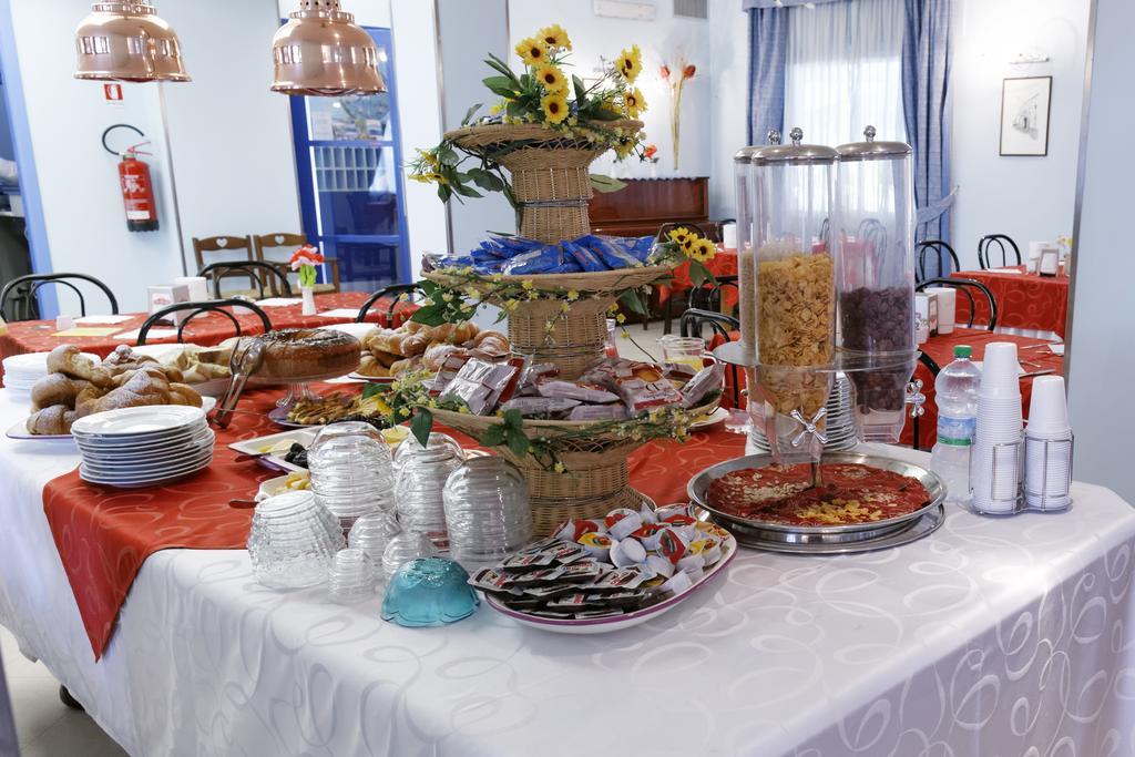 Hotel Capo Circeo Centro Benessere & Padel San Felice Circeo Eksteriør bilde