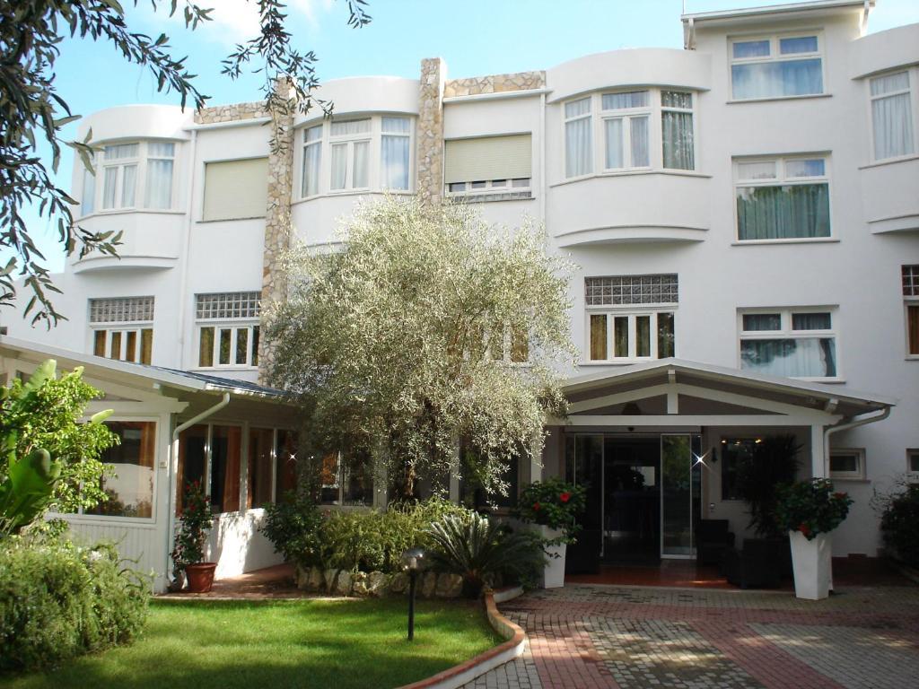 Hotel Capo Circeo Centro Benessere & Padel San Felice Circeo Eksteriør bilde
